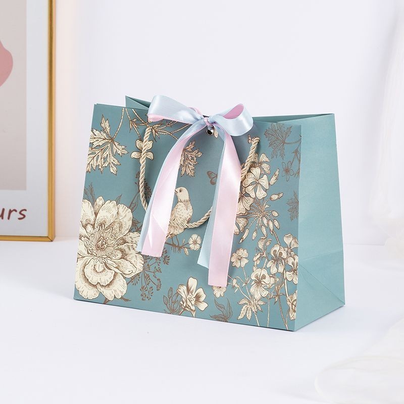 

Tas Hadiah Gaya Cina Tas Tangan Tas Hadiah Tas Kertas Tas Kemasan Tas Belanja Kembali Hadiah Pernikahan Tas Permen Tas Kain Kustomisasi