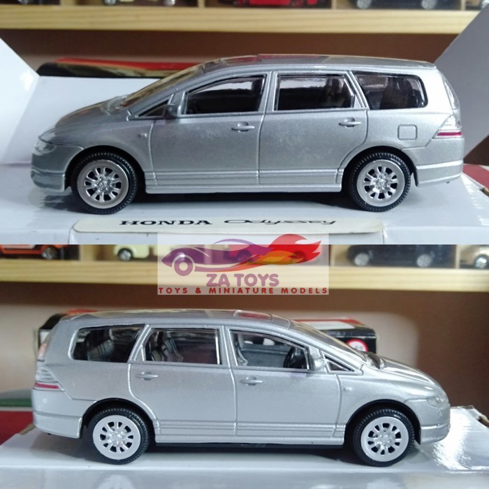 PTS99 Diecast Honda Odyssey RB1 Silver By Rastar Skala 1:43
