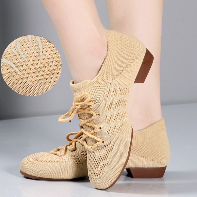 Sepatu Dansa Latin Wanita / Sepatu Dansa / Line Dance Latin Dance Low Heel Shoes / Sepatu Dansa Jazz