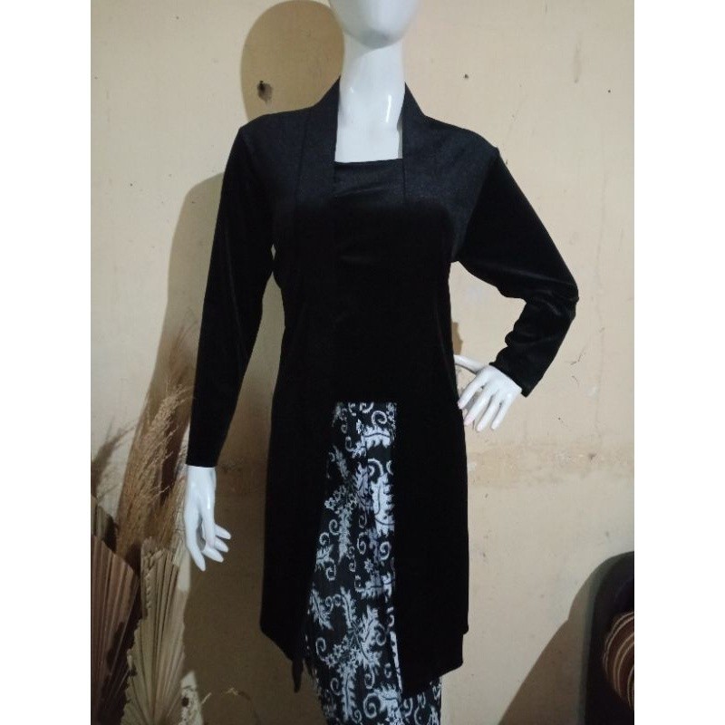 LURIK Kebaya dan Sorjan Kebaya Tunik kutubaru bludru/ kebaya panjang selutut Lurik