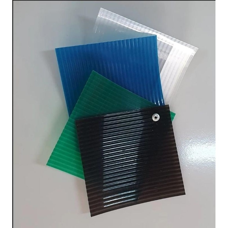 Fiber Pagar Plastik Bergaris / Penutup Pagar Plastik Motif Garis Timbul hitam Putih Hijau Biru