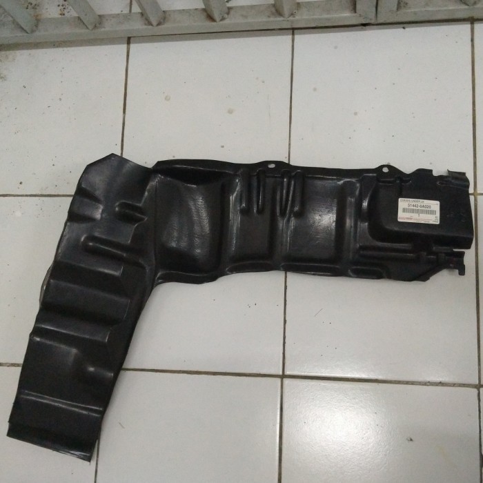 Tutup Cover Deck Dek Bawah Mesin Engine Kiri Soluna Matic 51442-0A020 berkualitas