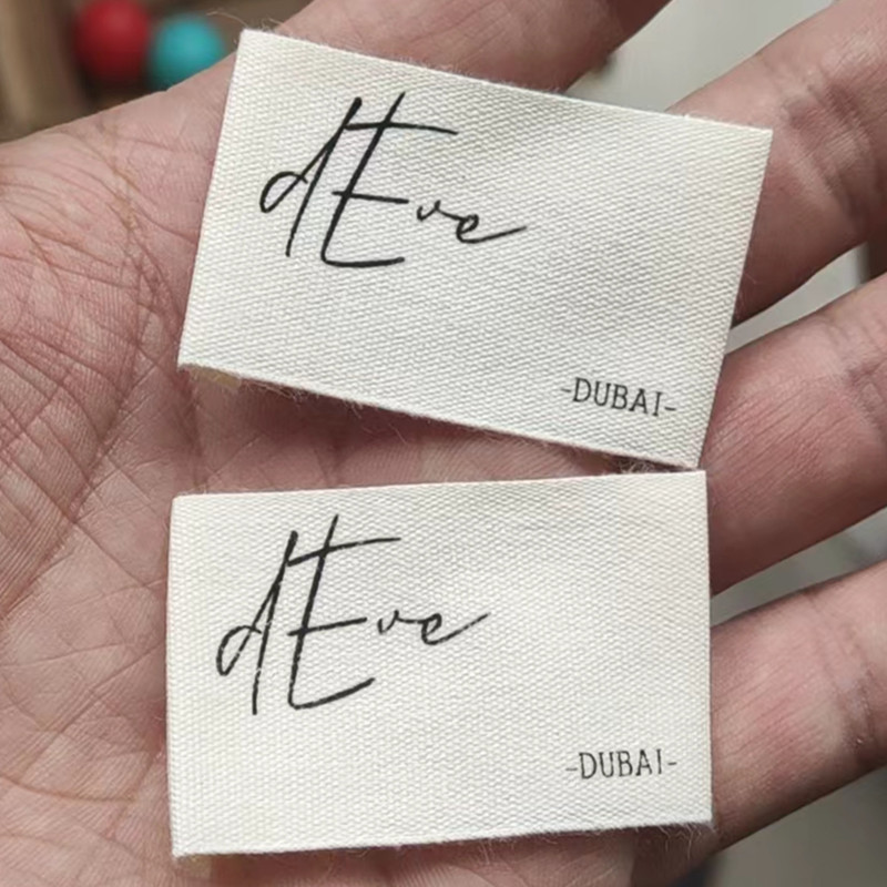 

500pcs Natural Cotton Label Custom your text Print Cloth Labels 5 * 3 cm End Fold Dubai Garment Labels