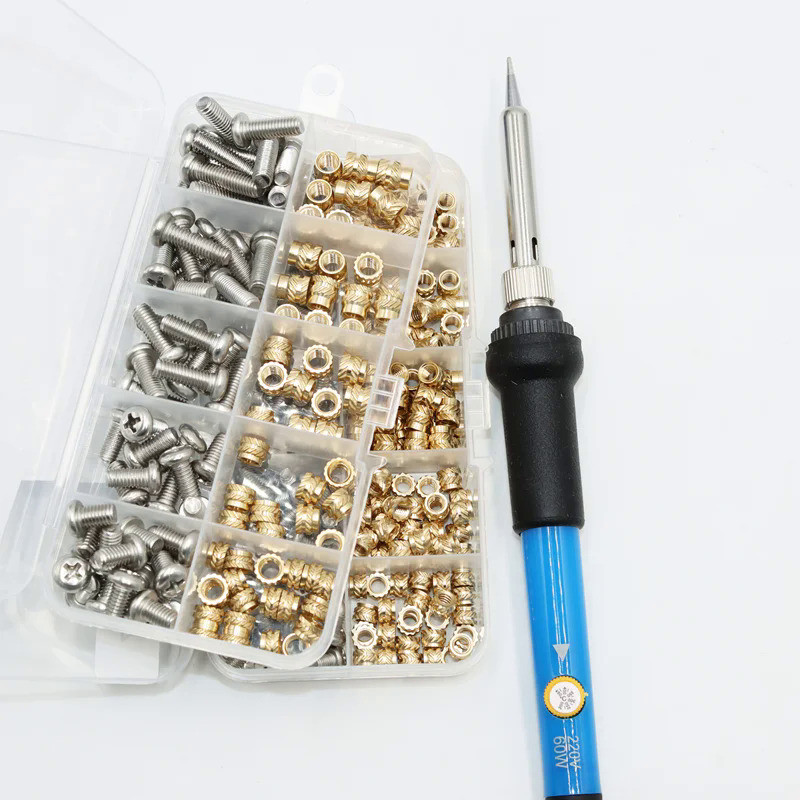 

(spot)M2 M3 M4 Insert Set Panas 3D Printing Ujung Besi Solder Mesin Sekrup dan Insert Berulir Kuningan Kit Alat Mur Baut Komputer Game