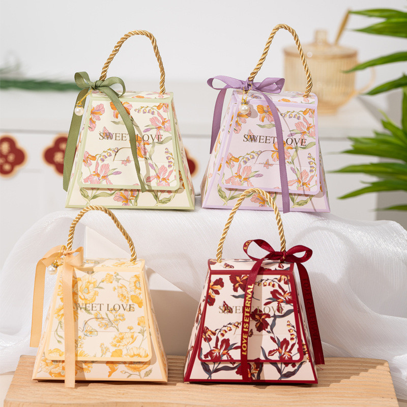 

(Yumi) kotak souvenir wedding kotak permen paperbag hampers box hampers gift box kotak kado sweet love