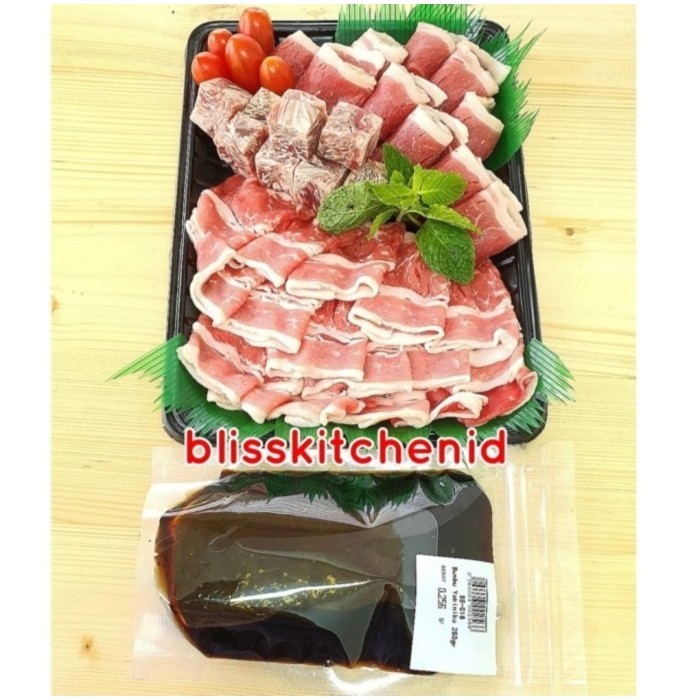 

CW JAPANESE YAKINIKU SET - Beef 750gr + Sauce 250gr for 3-4 pax