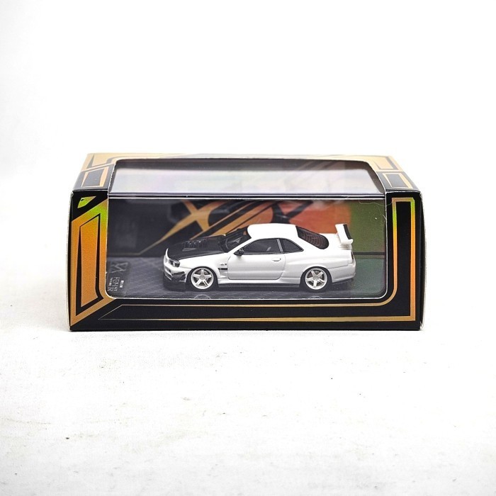 Error 404 Skala 1:64 Nissan GTR R34 Skyline pearl white Carbo Limited edition