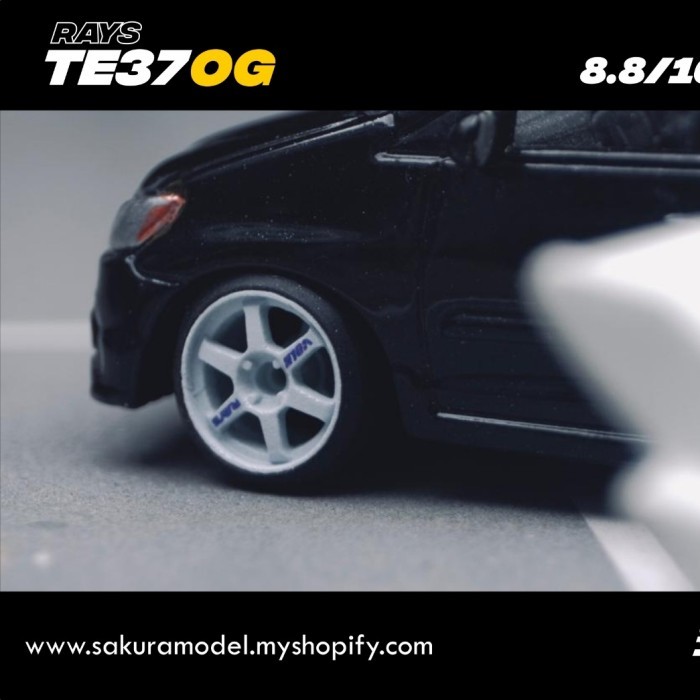 Ban Karet diecast Sakura Model TE37 OG white tampo Rays