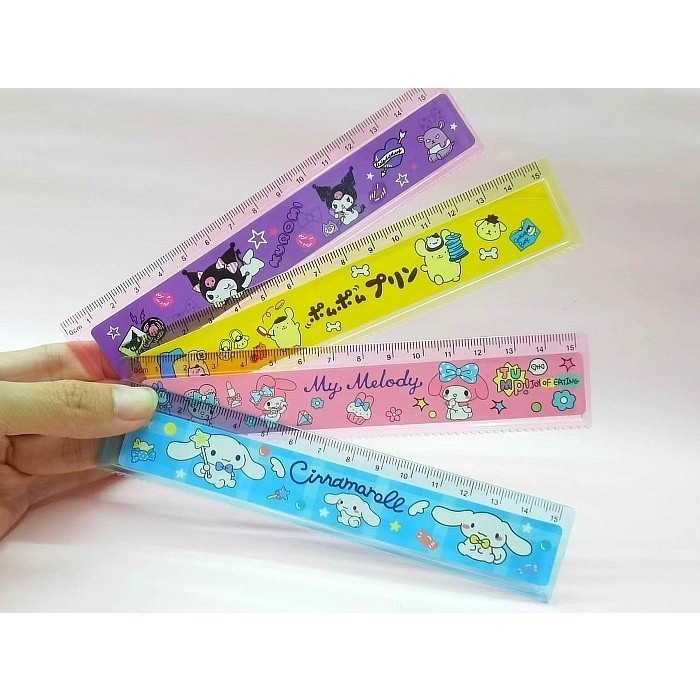 

ACC Penggaris Sanrio Premium Panjang 15 cm Melody Kuromi Pom Pom