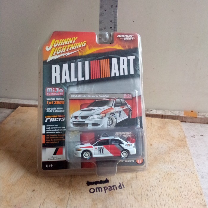 BB99 diecast johnny lightning Mitsubishi Lancer