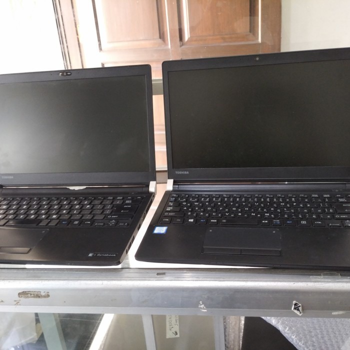 laptop toshiba r73p core i5 gen7 ssd 128gb ram 8gb murah