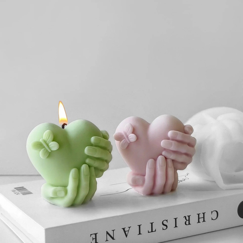 

3D Heart Shape Handholding Crafts DIY Valentine's Day Gift Handmade Soap Mold DIY Heart Candle Plaster Resin Mold