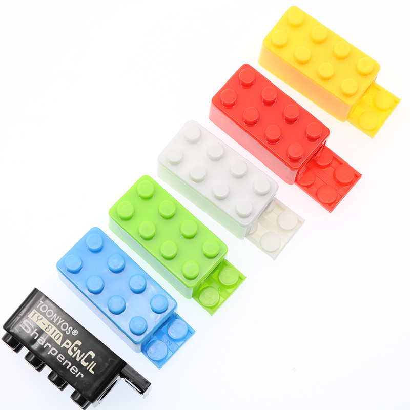 

10pcs Creative Cute Cartoon Toy Building Blocks Plastic Pencil Sharpener Children Student Gift Stationery (Random Color)