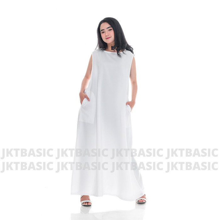 Inner Dress Hitam Tanpa Lengan Maxi Panjang Polos Jumbo - Putih
