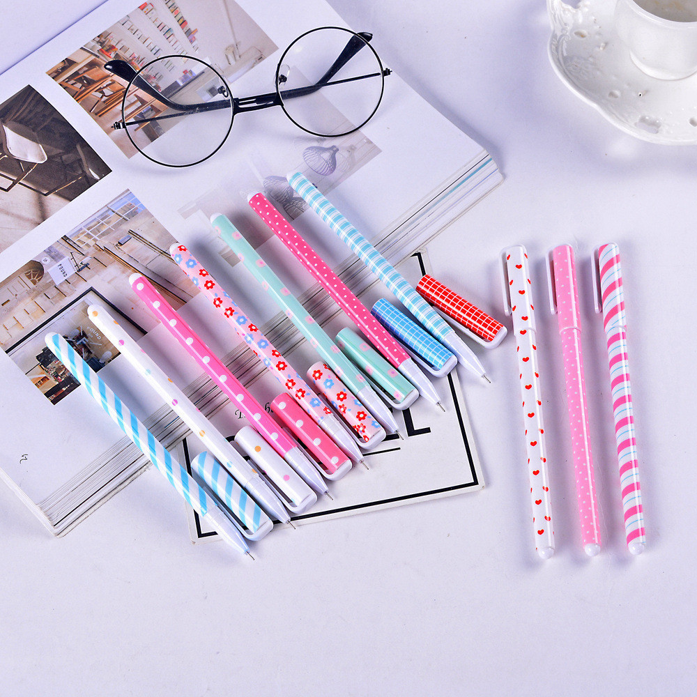 

Pulpen Gel Set Warna Warni 10IN1 Pena Cair Motif Karakter / Pena Korea Color Pen Souvenir Set Alat Tulis Sekolah dan Kantor Import A54