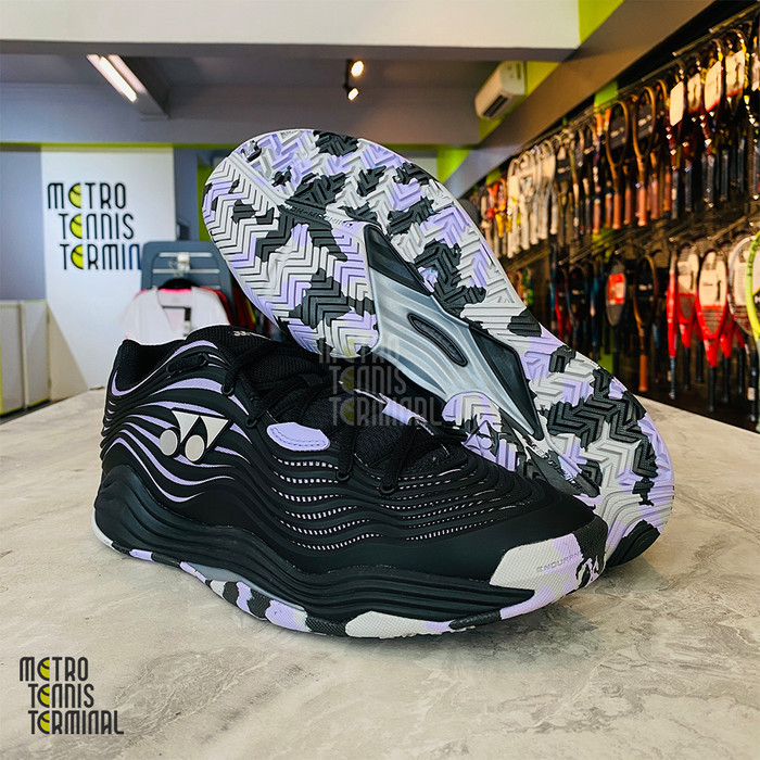 Yonex Fusion Rev / FusionRev 5 2023 Men ( Sepatu Tenis ) - Black Purple, 43