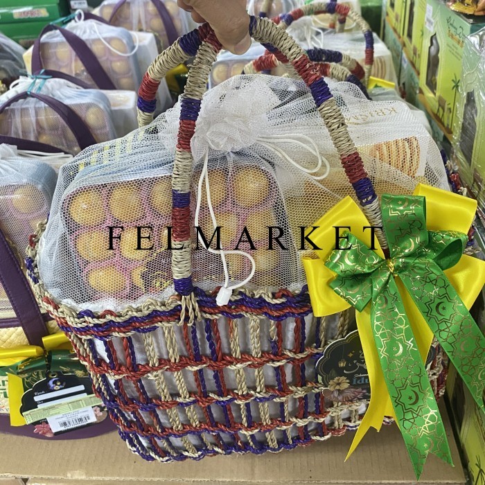 

Hampers Kue Kering Krisma Food Combo 7 Macam Kue / Hampers Kue Kering Lebaran / Pack