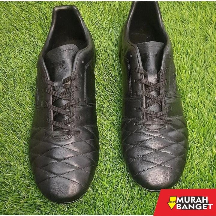 Sepatu specs keren- cuero SEPATU BOLA KULIT ASLI AWET KUAT PULL SEPAK BOLA
