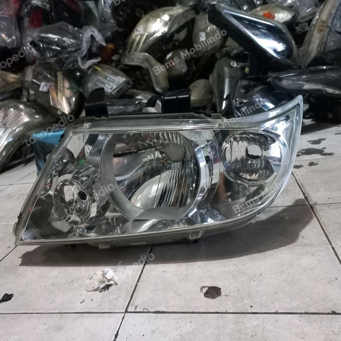 headlamp lampu depan isuzu panther turing
