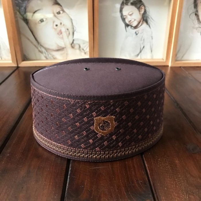 PROMO-Peci kopiah Ashagofah coklat list hijau perlengkapan sholat pria - 4 / Peci Terlaris / Peci Pr