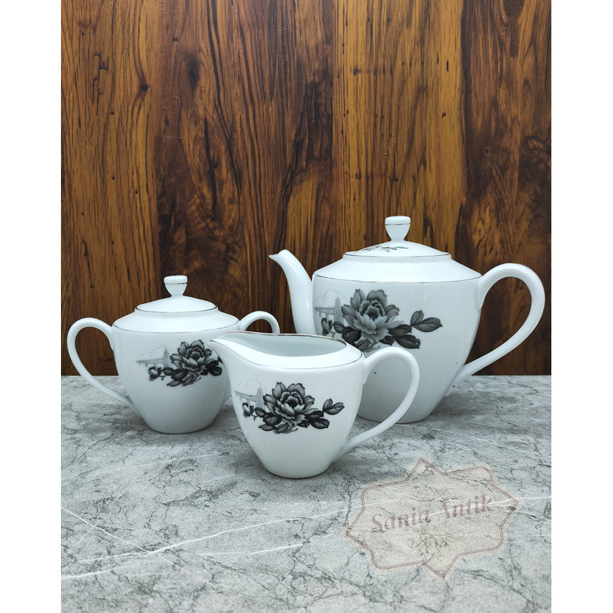 Barang Antik Kuno Teaset Ros Hitam Jembatan