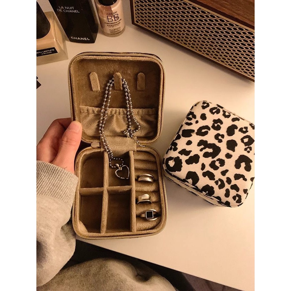 

Leopard Print Jewelry Box Travel Portable Square Earring Necklace Ring Storage Case Leather Jewelry Organizer Holder