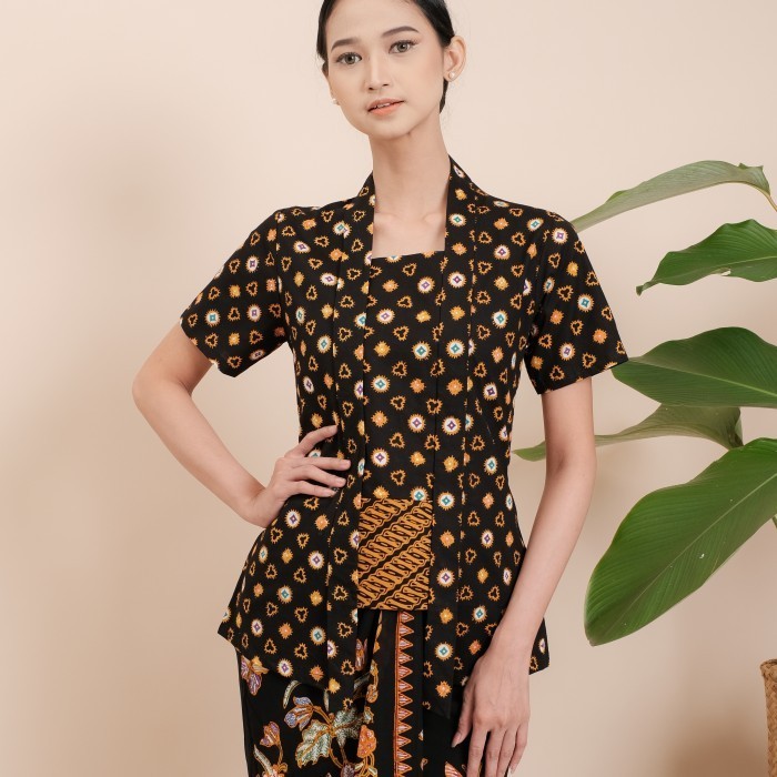 

promo ✨ -Kebaya Kutubaru Batik Jumputan Lengan Pendek Meradelima Katun Sogan - XL