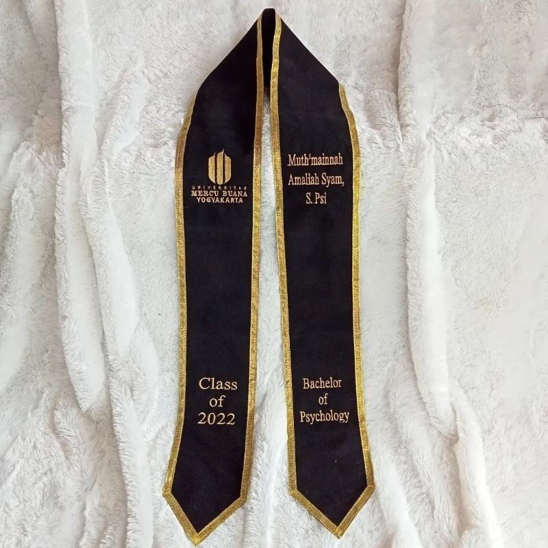 (1HARI JADI) SELEMPANG KALUNG 3 BARIS BORDIR 3 LETAK BORDIR selempang wisuda custom nama selempang w
