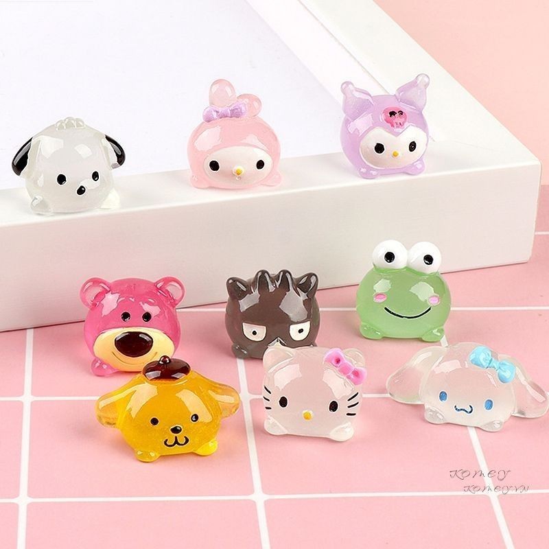COD⭐⭐Resin Clay Glow In The Dark sanrio 3D DIY Miniatur Pajangan / Dekorasi / Souvenir Aksesori Tanah Liat Resin Glow-in-the-Dark Dekoratif Buatan Sendiri, Kartun Lucu /komey