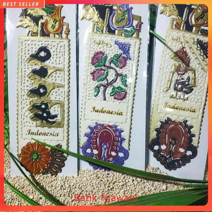 

Bookmark Leather pembatas buku wayang kulit asli finishing halus gifts
