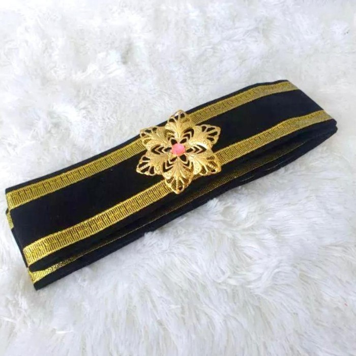 [KUALITAS TERBAIK] KEBAYA BALI ANAK SETELAN KEBAYA BAYI BALITA ANAK PEREMPUAN TK SD KUTU - Belt hita