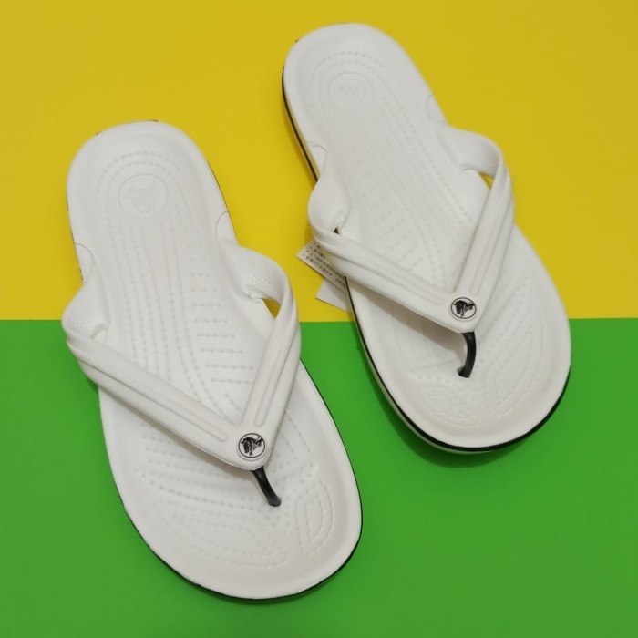 [[NEW COLLECTION]] Sandal pria / Sandal Jepit / Crocs Jepit / Crocs bandflip / Crocs Pria - Putih, M