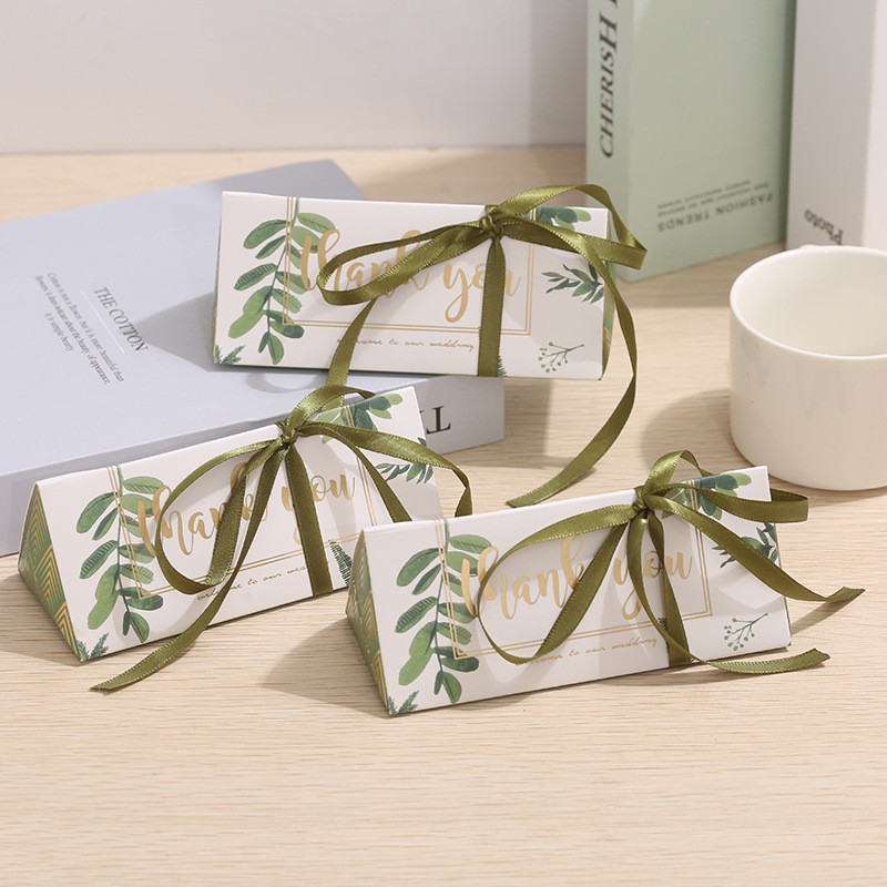 

10/20Pcs Green Leaf Triangle Candy Box Wedding Biscuit Favor Gift Packaging Box With Ribbon Engagement Birthday Party Decoration