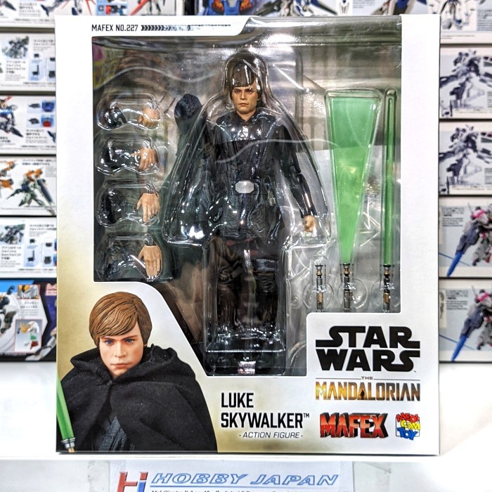 Mafex 227 Luke Skywalker ( The Mandalorian )