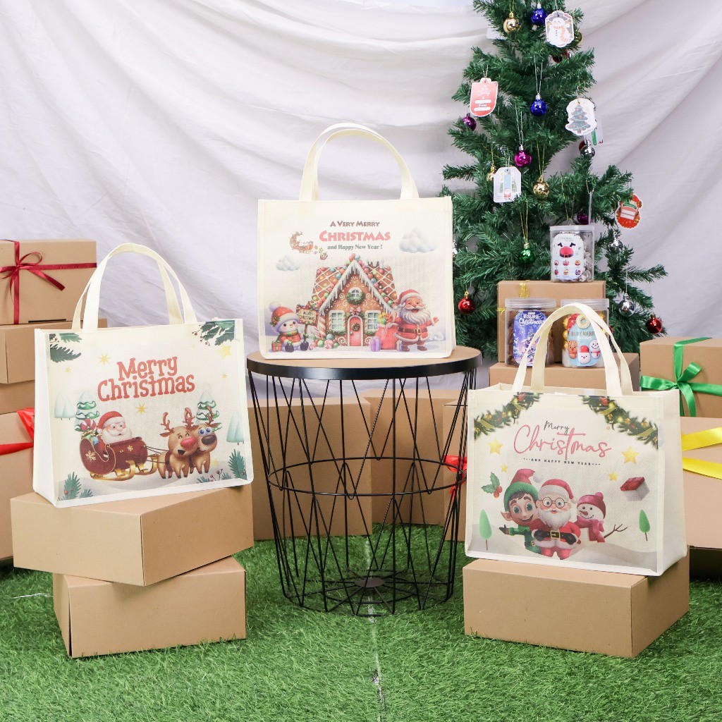 

Ready Stok Hampers Edisi Natal/ Goodie Bag Souvenir Merry Christmas Bisa Beli Satuan T25 P30