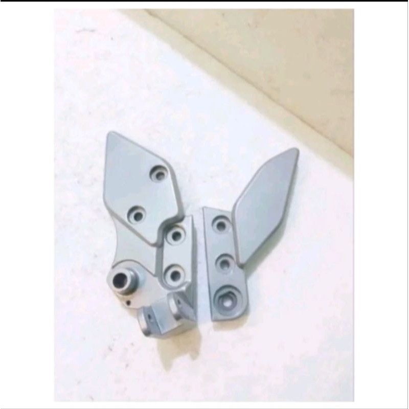 Dudukan Step Depan Vixion New Advance Vixion New Lighting Sepasang Kanan Kiri cokro variasi