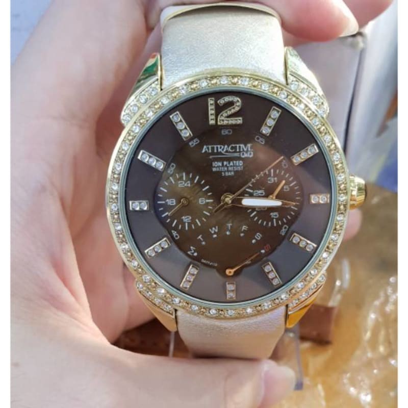 QnQ qq Q&Q attractive fashion multifunction cewek