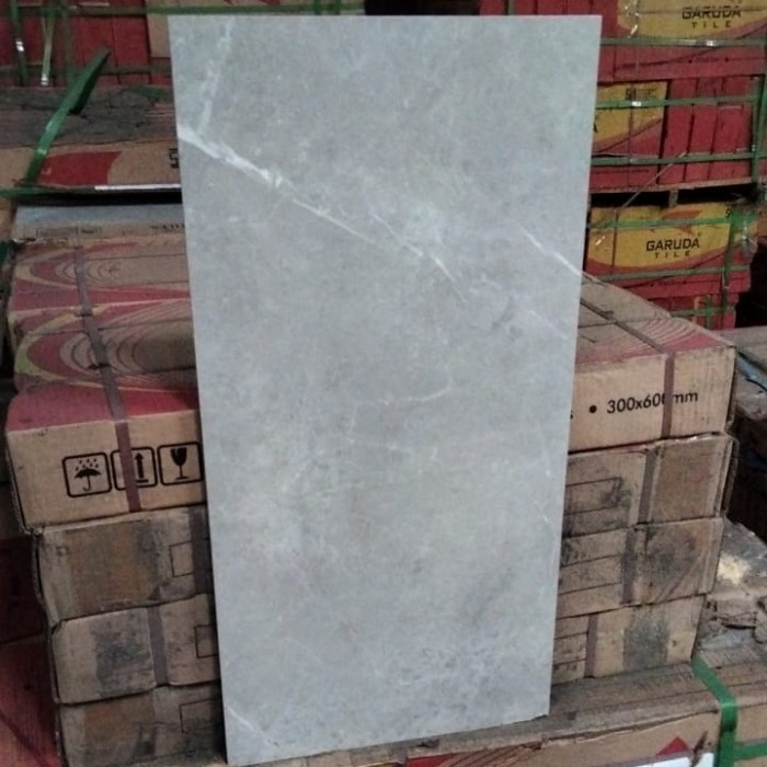 GRANIT DINDING 30X60 OVORIO L GREY GLAZED POLISHED
