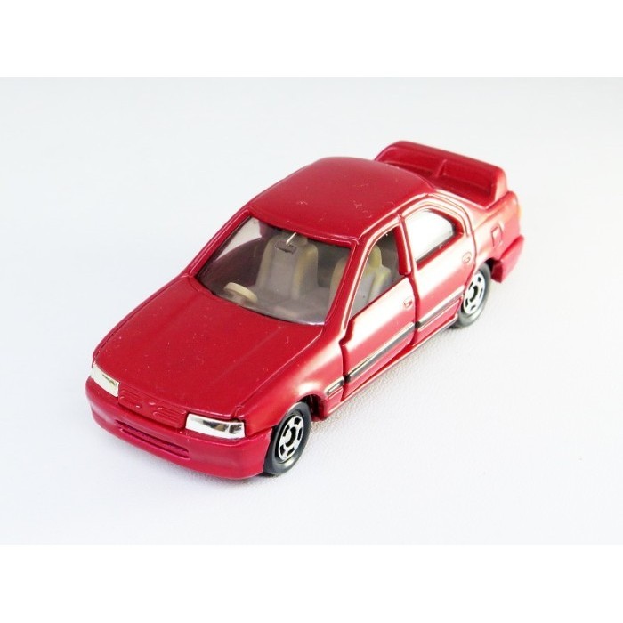 RR07 Tomica loose #31 Nissan Primera - merah China