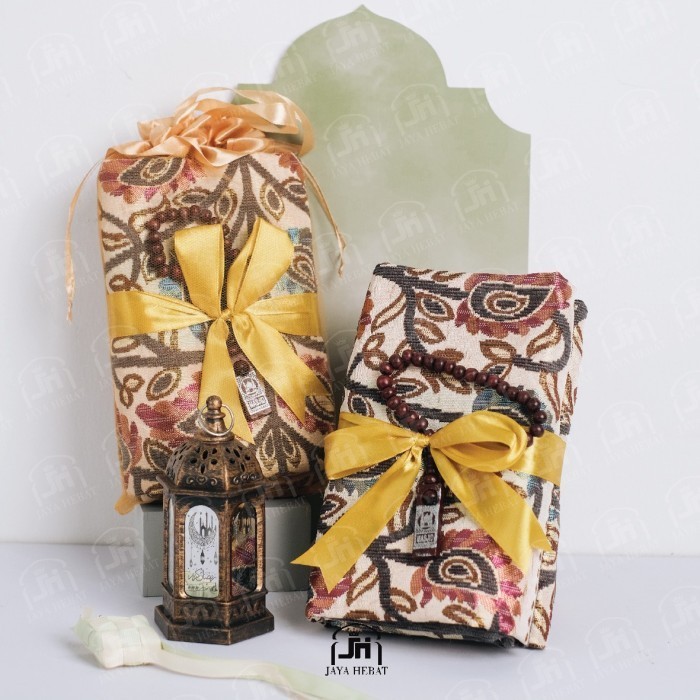 

(NEW) -HAMPERS SAJADAH ALQURAN SOUVENIR TAHLILAN PERNIKAHAN KADO PRIA AILA - Economic