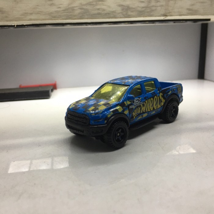 hotwheels ford ranger raptor -Sk89