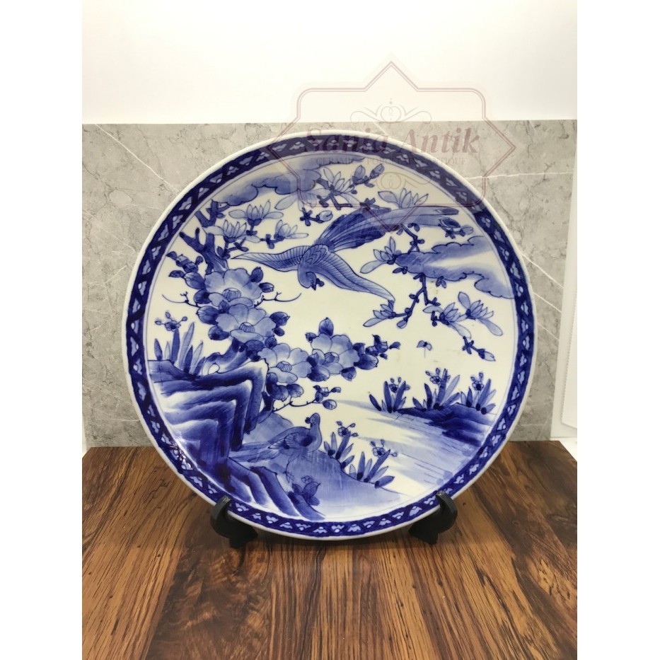 Barang Antik Piring Jepang Imari Putih Biru Porselen Porcelain