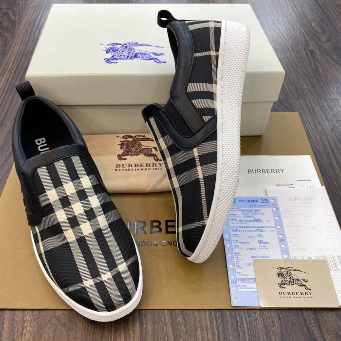 SEPATU PRIA SLIP ON BRANDED CASUAL / SEPATU PRIA IMPORT SLIP ON BRANDED