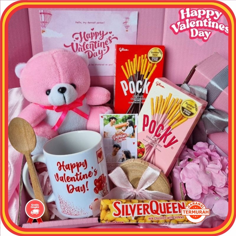 

Termurah Souvenir Kado Nikahan Teman BEstie Keren / Hampers Coklat Valentine / Kado Cewek Romantis / Valentine Gifbox Boneka Beruang ( ERLIN )