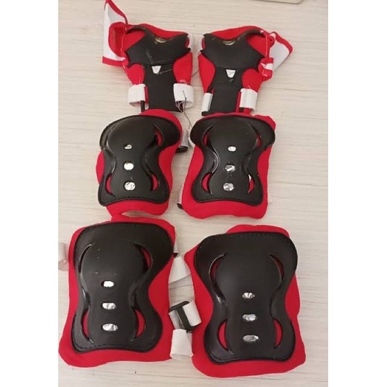 Pelindung siku dan lutut anak deker dekker anak skate board sepeda body protector knee brace