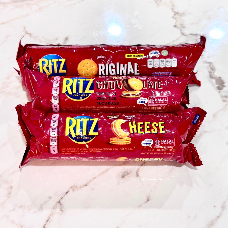 

Ritz Crackers Sandwich Biscuit Cheese Original Chocolate