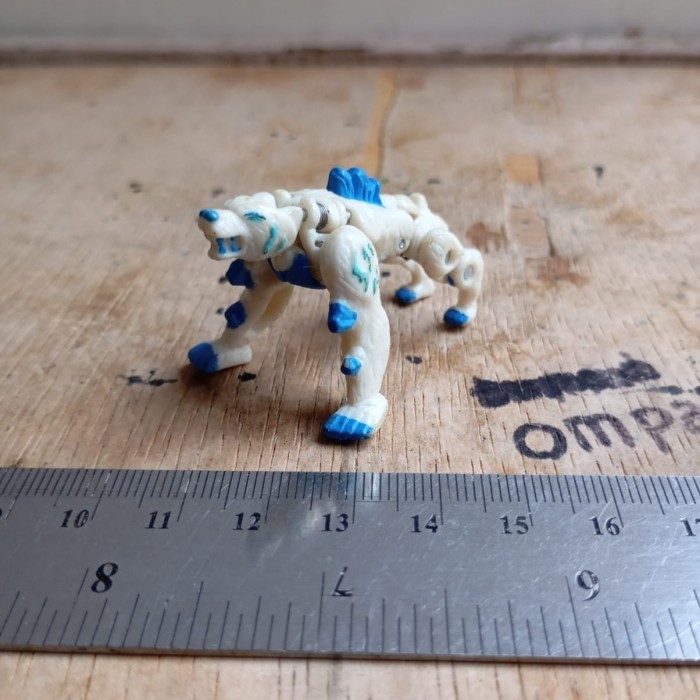 PRS99 figure mainan hewan monsuno