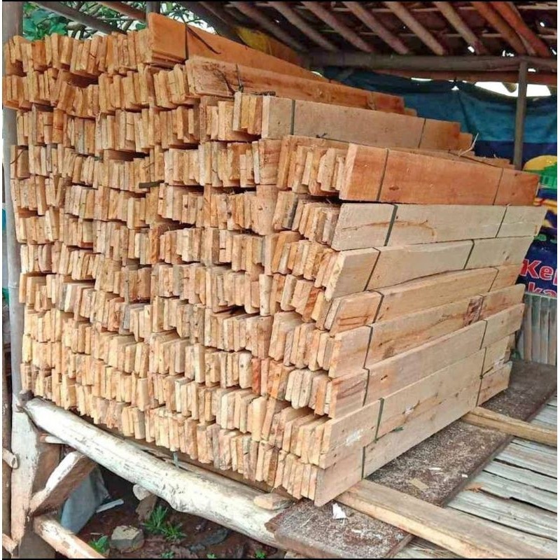10 PCS Papan Kayu Sengon Bekas Palet Kayu Packing 110 x 10 x 2 Cm