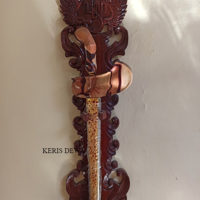 

keris gayaman warangka antik