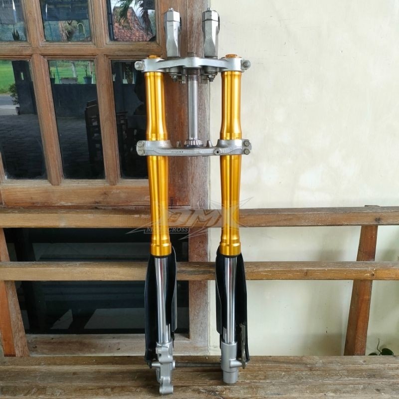 USD UPSIDE DOWN SHOCK DEPAN KLX 150 BF SE BEKAS COPOTAN